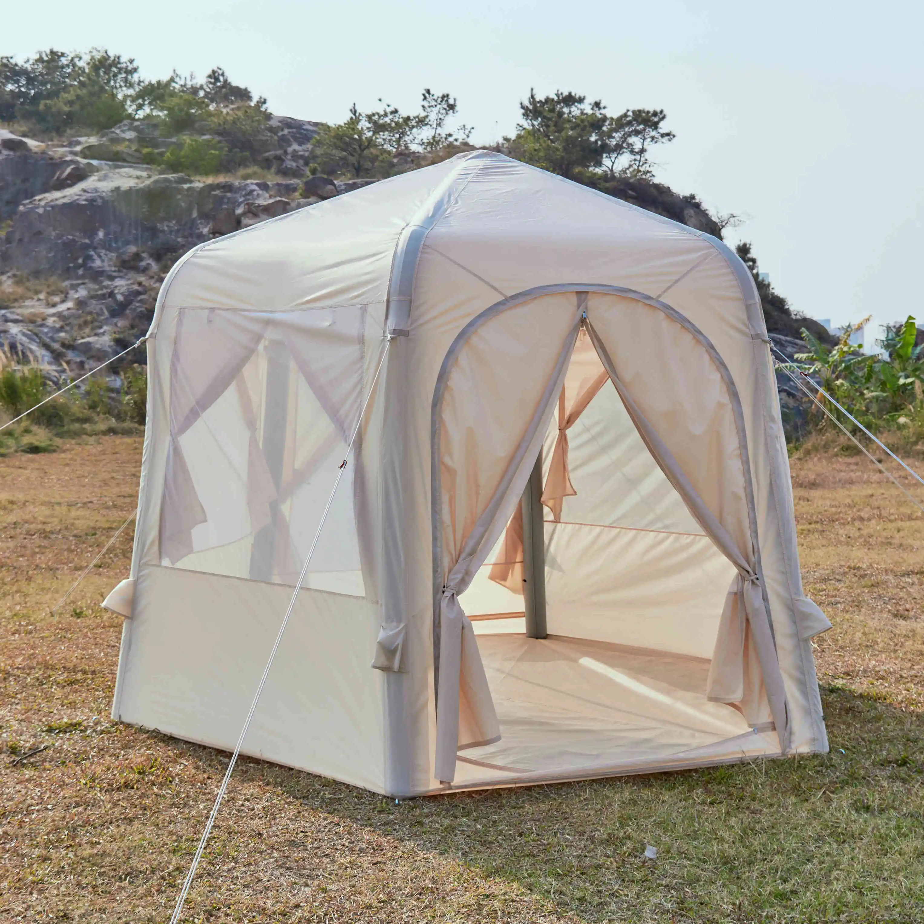 Aufblasbares automatisches Campingzelt im Ballstil