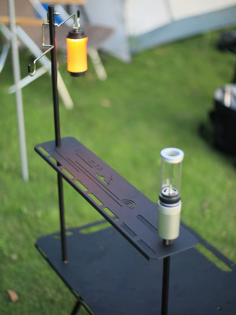 Leichter, zusammenklappbarer taktischer Campingtisch aus Aluminium