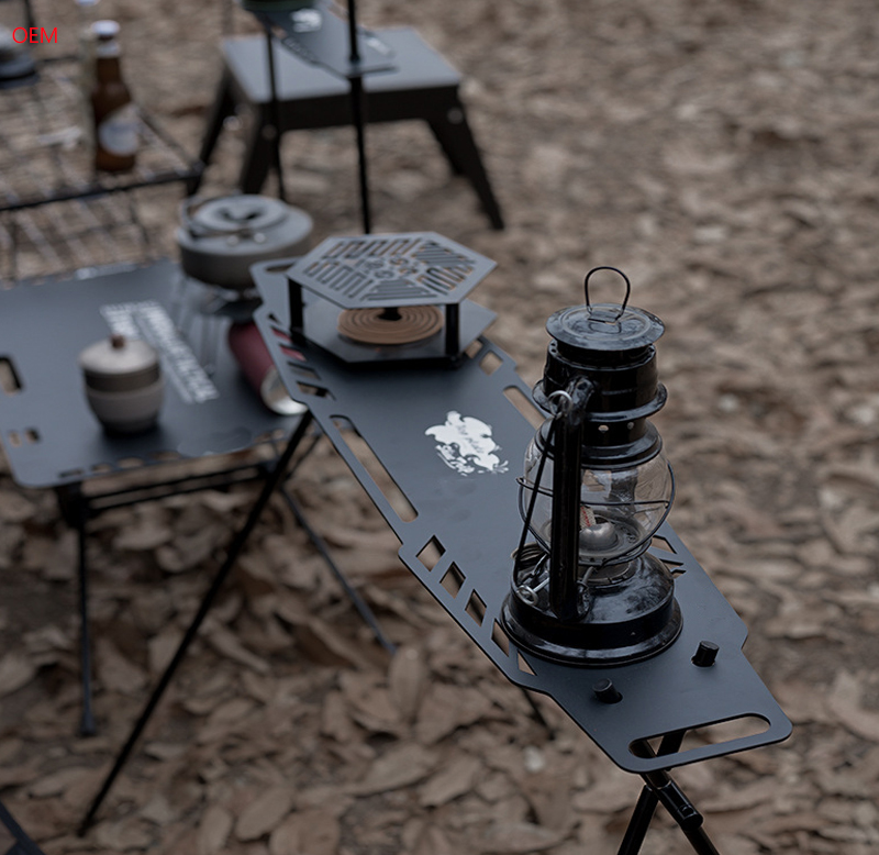 Faltbares dreieckiges Camping-Aufbewahrungsregal aus Aluminium