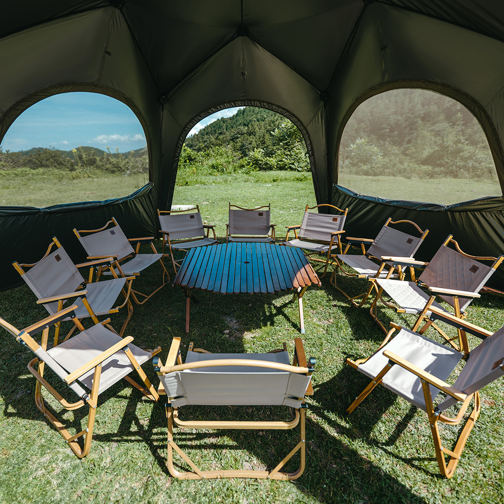 Mehrere DIY-gesplicte Campingzelte
